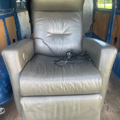 IMG Recliner med motor