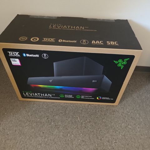 Razer Leviathan V2 med Subwoofer