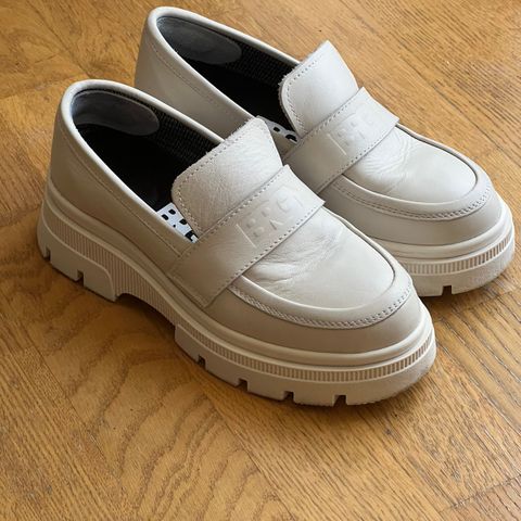 BRGN Loafers