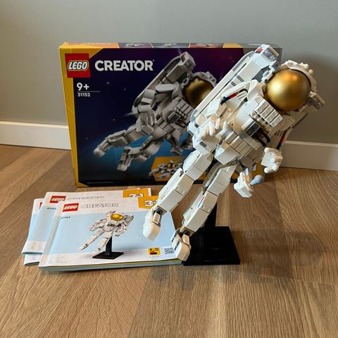 LEGO Creator Space 31152 Astronaut