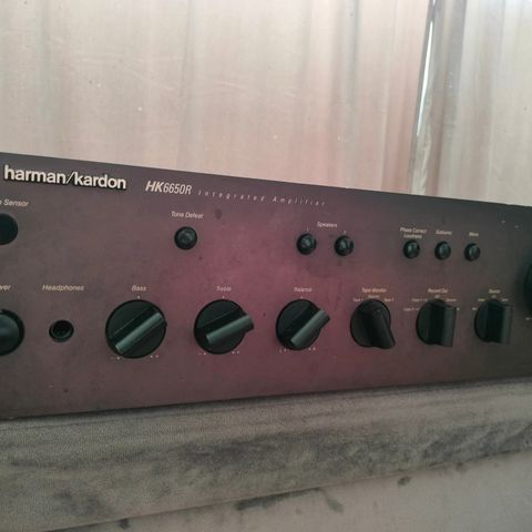 Harman Kardon HK6650R 2 x 90Wrms integrert forsterker 