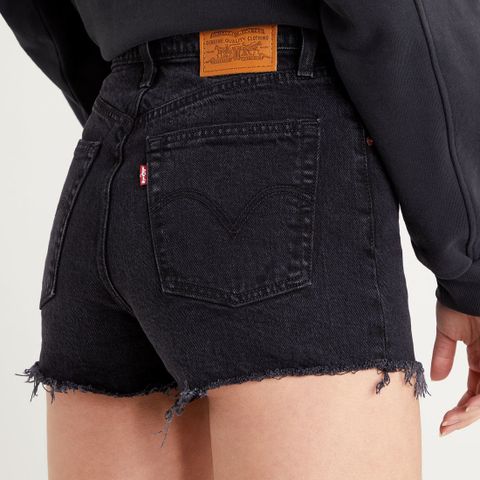 Levi’s Ribcage 501 shorts