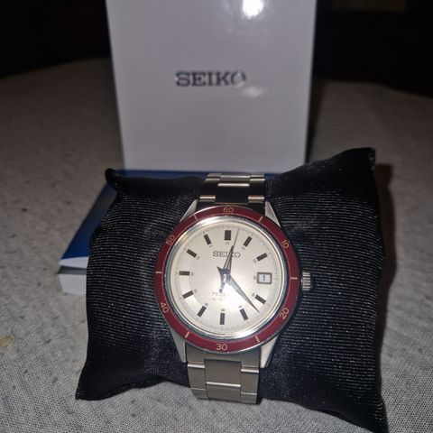 Seiko Presage 60s style Automatic