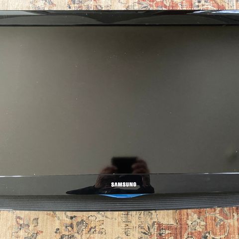 Samsung tv 32 *