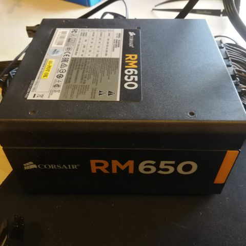 Corsair RM650