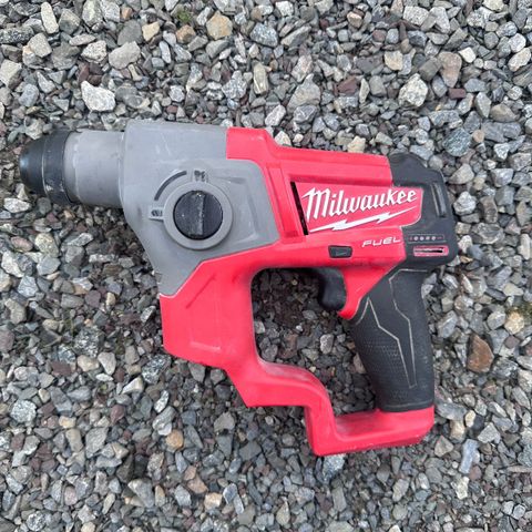 MILWAUKEE M12 CH-0C Borhammer