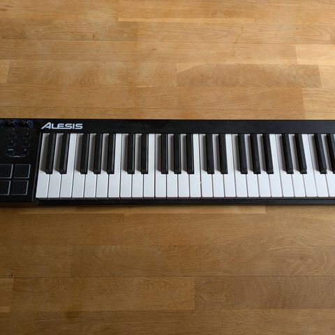 Alesis V49 SOM NY