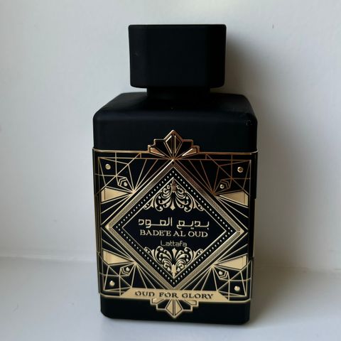 Lattafa Bade'e Al Oud Oud For Glory EDP