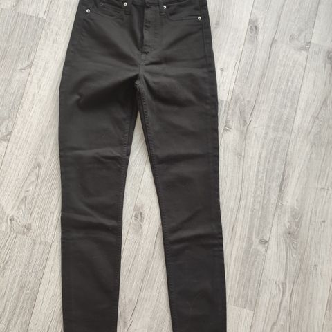 Calvin Klein skinny jeans 28/32, som ny