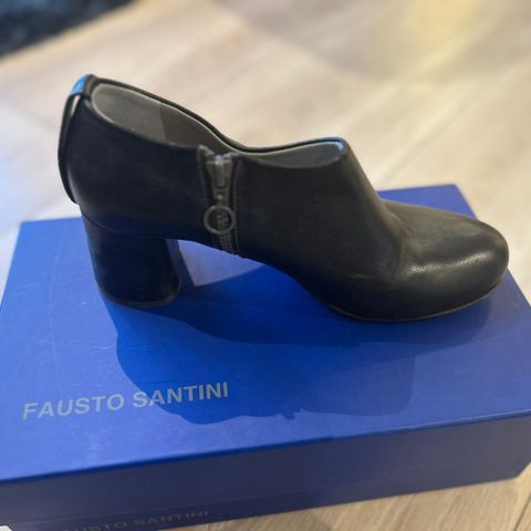 Vero Cuoio/Fausto santini ankelstøvletter i skinn til salgs