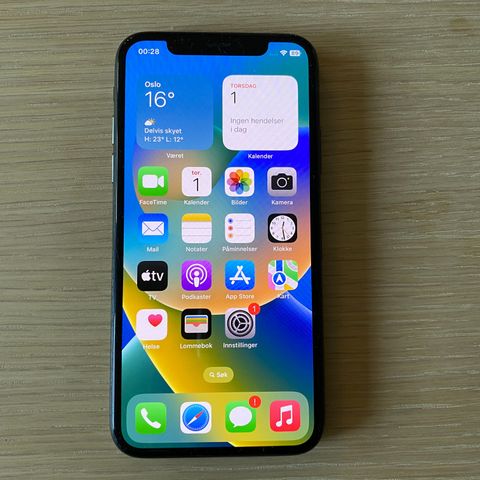 iPhone X 64GB | 78 prosent batterikapasitet