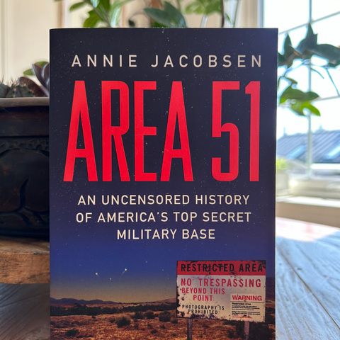 Area 51 - Annie Jacobsen (engelsk bok)