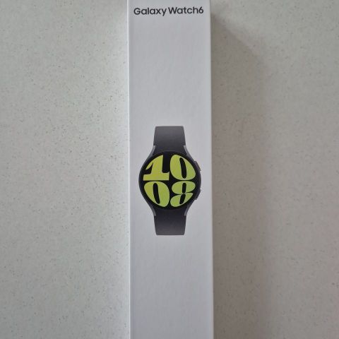 Ny og uåpnet Samsung Galaxy Watch 6 44mm