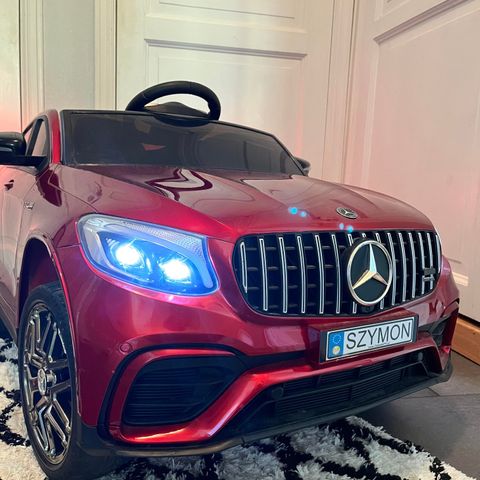 Mercedes GLC 63S - sort - bil til barn