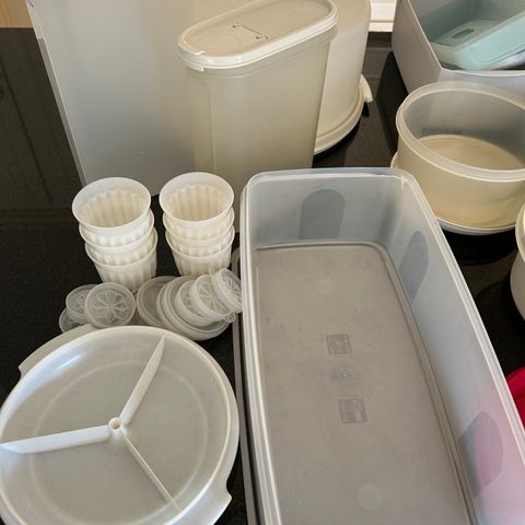 Tupperware selges rimelig