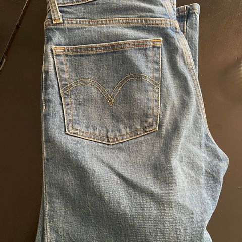 LEVIS 501