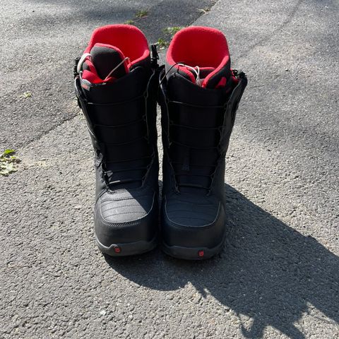Moto snowboard boots