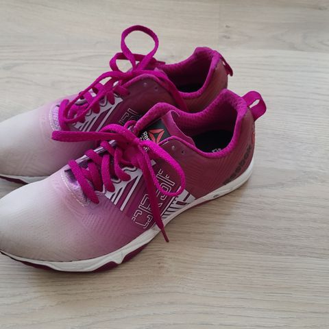 Reebok Crossfit damesko str 37