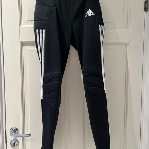 Adidas polstret Keeperbukse str 164