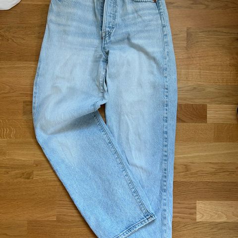 Levi’s Ribcage Straight Jeans W25 L27