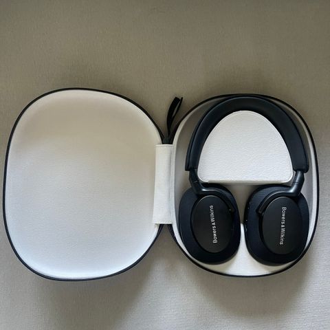 Bowers & Wilkins Px7 S2 (sort)