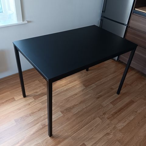 Spisebord/Bord Ikea