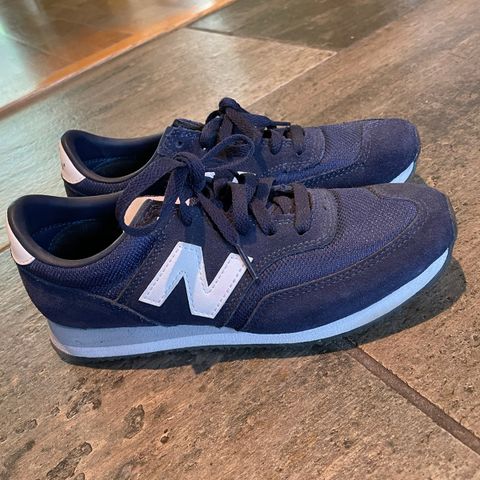 New Balance sko størrelse 36