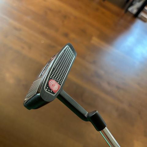 Odessey O-works 17 putter