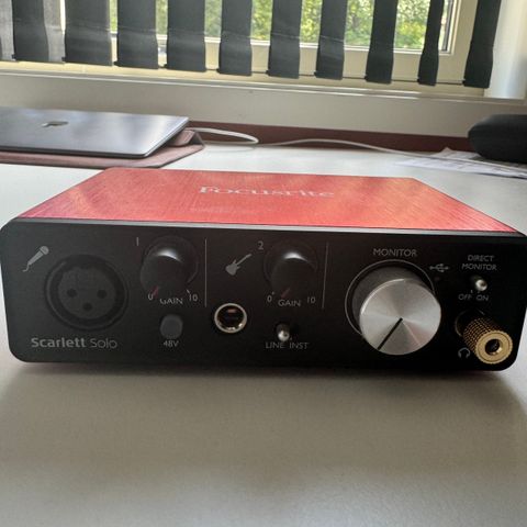 Focusrite scarlett solo