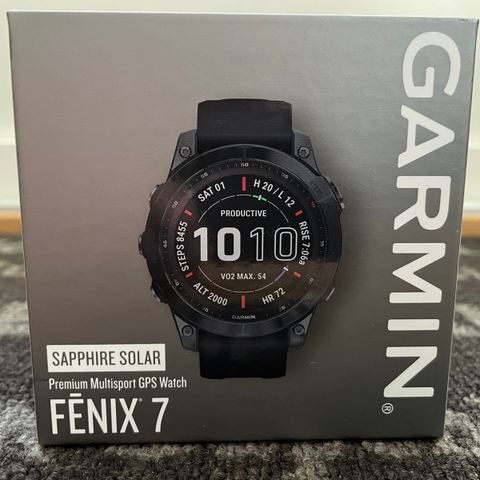 GARMIN FENIX 7 SAPPHIRE SOLAR som ny vurderes å selge.