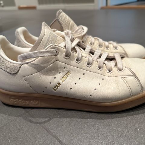 Adidas Stan Smith str 42,5