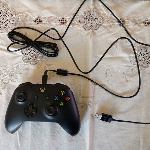 Xbox Controller PC/Lite Brukt