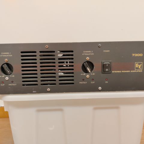 Power amp selges