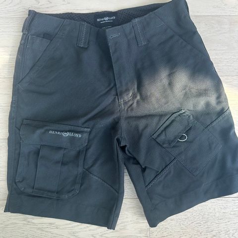 Henri Lloyd shorts str 32