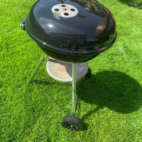 Weber kullgrill til salgs