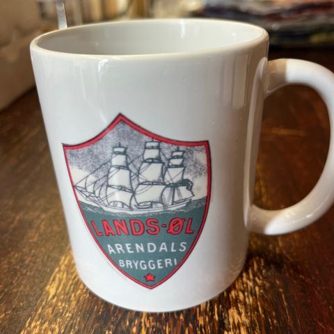 Kaffe Krus/Kopp Med Bilde Av: Arendals Bryggeri, Lands-Øl