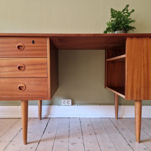 Retro teak skrivebord