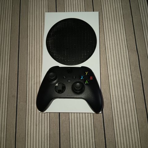 Xbox Series S (pris kan diskuteres)