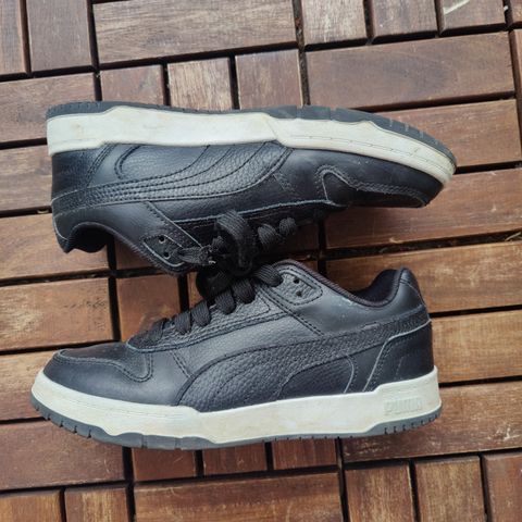 Puma sneakers str 37