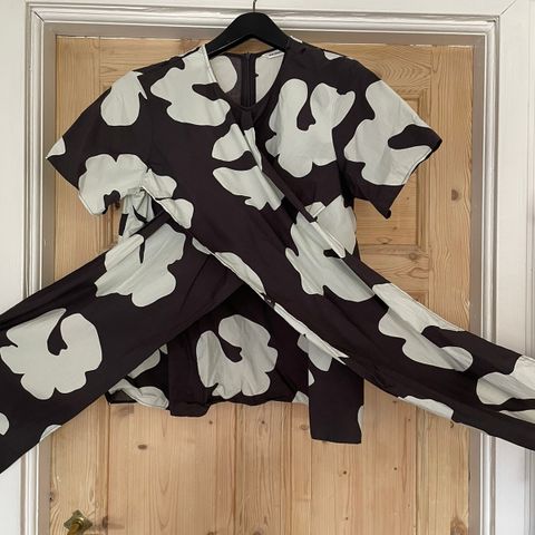 Marimekko Unikko bluse .