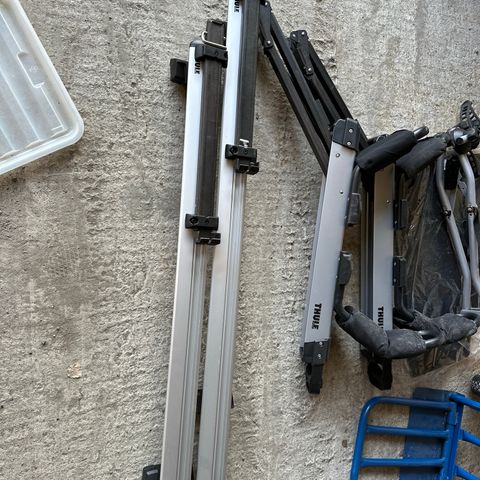 Thule Hullavator Pro og Thule ProBar