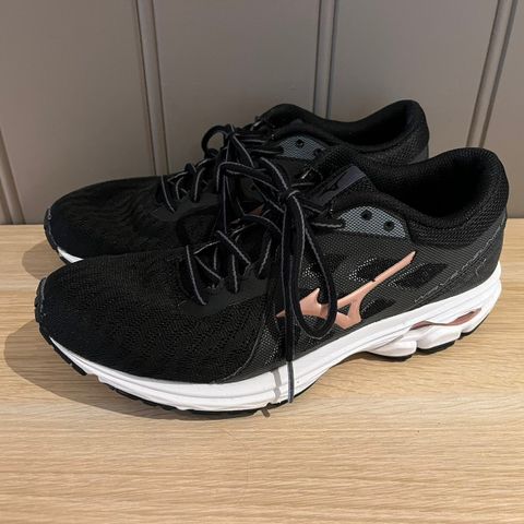 Mizuno wave kizuna - str. 38,5