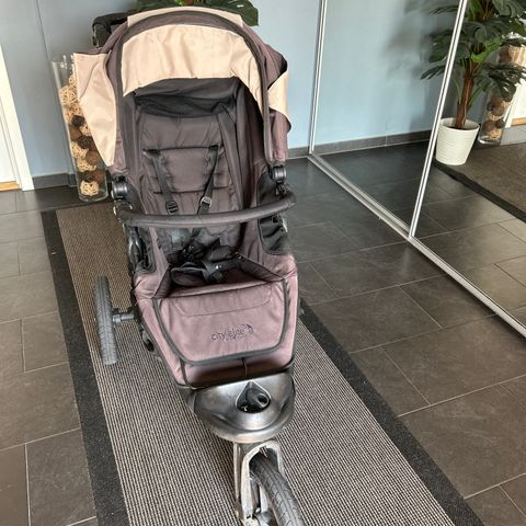 City Elite sammenleggbar  med koppholder