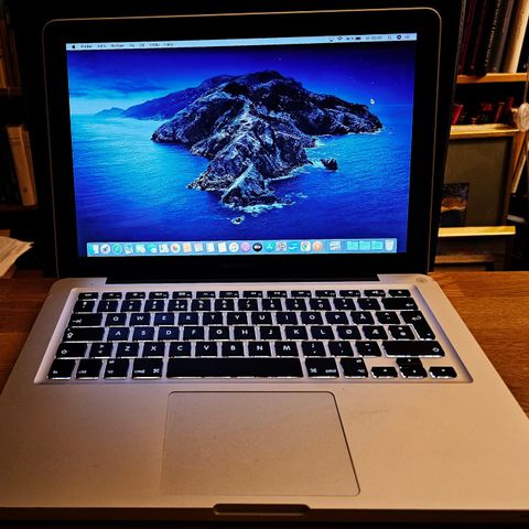 Macbook Pro 13" Mid 2012 med SSD og Sonoma OS 2024 installert