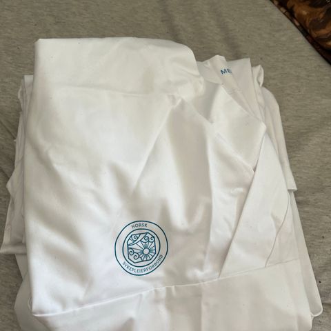 NSF sykepleie uniform i medium