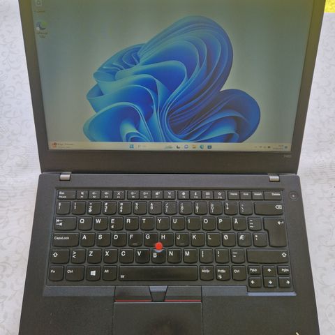 Super Kraftig Lenovo ThinkPad T480 14" | Core i7 | 32GB Ram | 256 NVMe | 4G