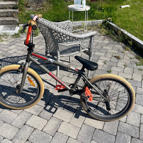 Pent brukt GT Slammer BMX 20" triksesykkel med gyro