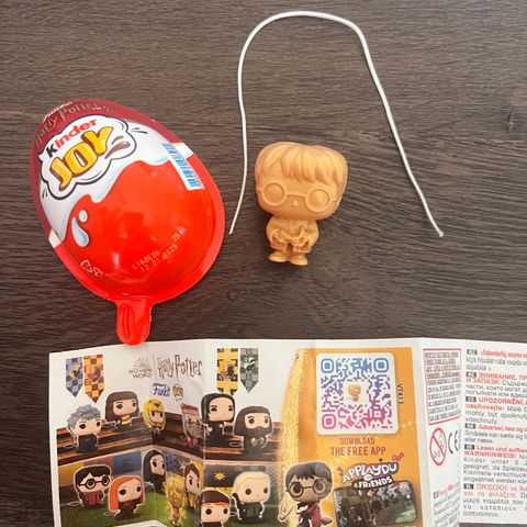 Kinder joy guld Harry Potter