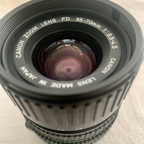 Canon Zoom Lens FD 35-70 1:3.5-4.5