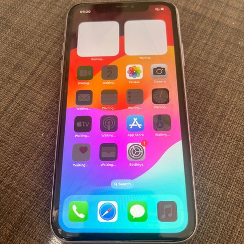 Iphone 11  med 128GB selges billige